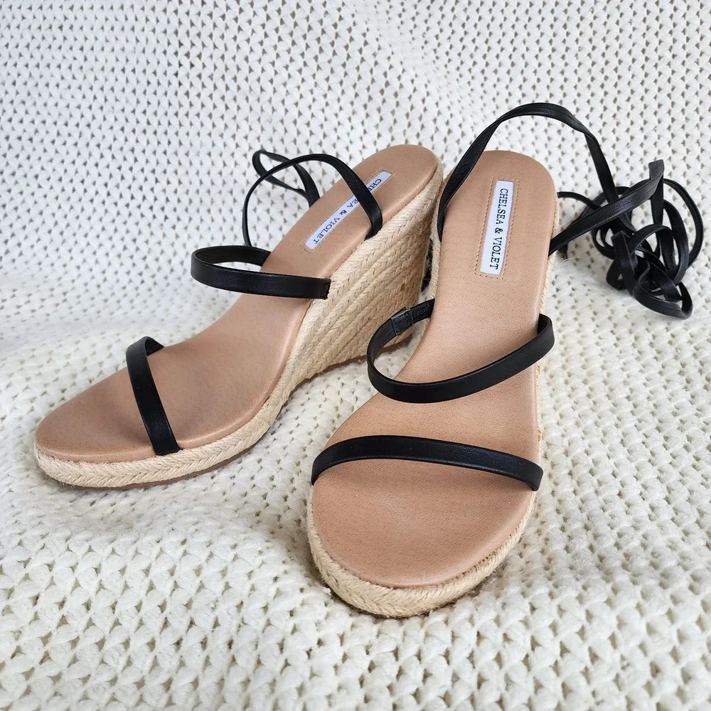 Chelsea and Violet Mariah Black Wrap Espadrille Sandals‎ Women's Size9
